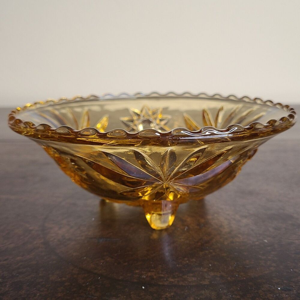 3-Footed Bowl Amber Glass EAPC Scalloped Edge 7 in. VTG American Prescut MCM